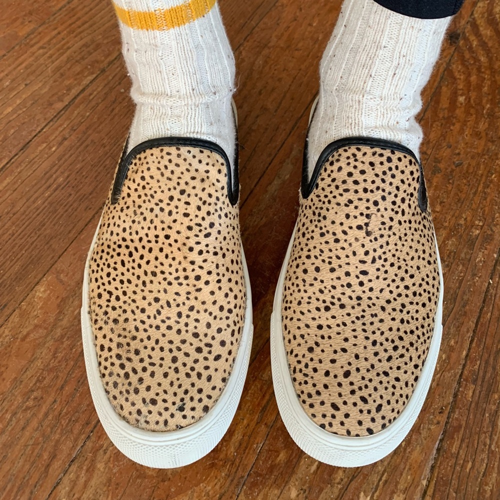 SOLD Cheetah slip-on’s with comfy soles